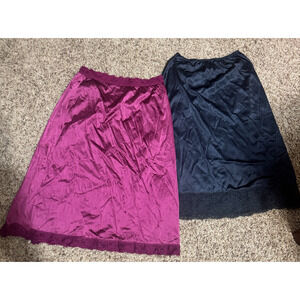 Vintage 80s half slip lace trim Lot of 2 nylon skirt Burgundy & Black womens S